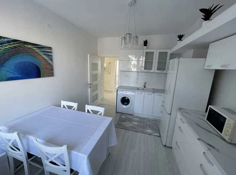 Дава се под наем Тристаен апартамент в Пловдив, Център - 120 кв.м за 500 € - Снимка #1