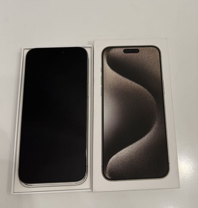 Vand iphone 15 pro max 256gb