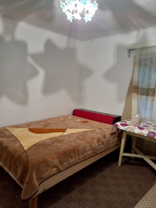 Teren de vanzare si casa la munte izolata