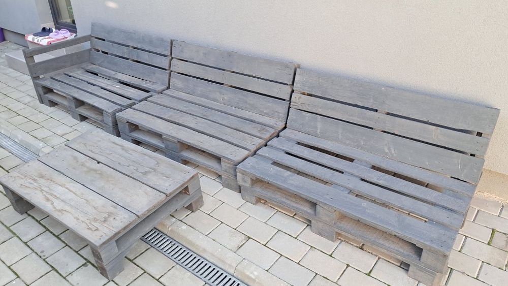 Vand mobilier terasa lemn