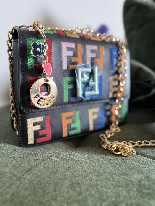 Дамска чанта Fendi