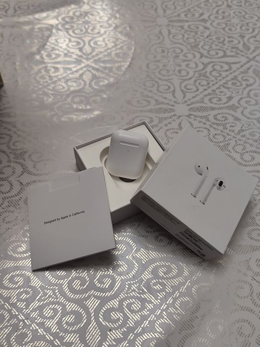 Airpods 2 наушник