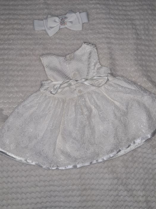 H&M ,zara,Carter's лот дрешки. Размер 74.