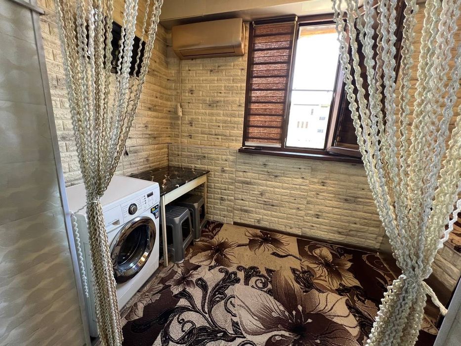 Сдается 3x комнатная квартира
С обстановкой ЛЮКС
В горде Алмалыке