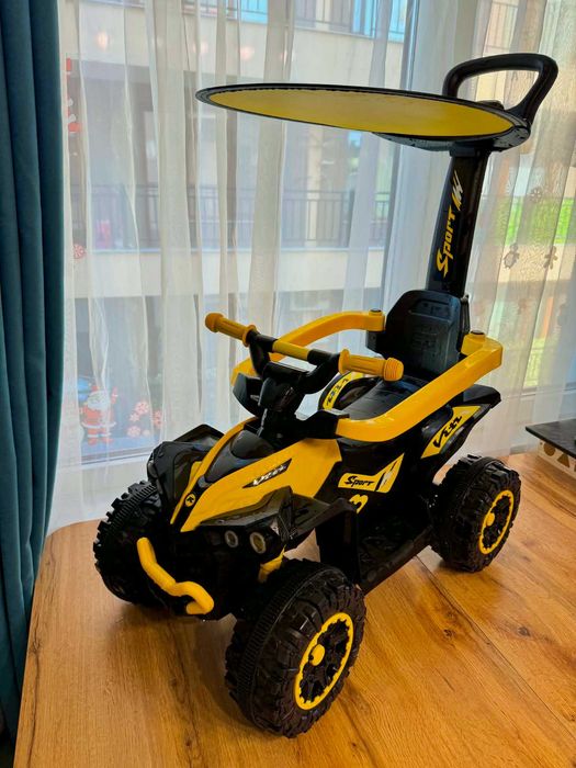 CHIPOLINO Ride-on ATV ЖЪЛТ с дръжка и сенник