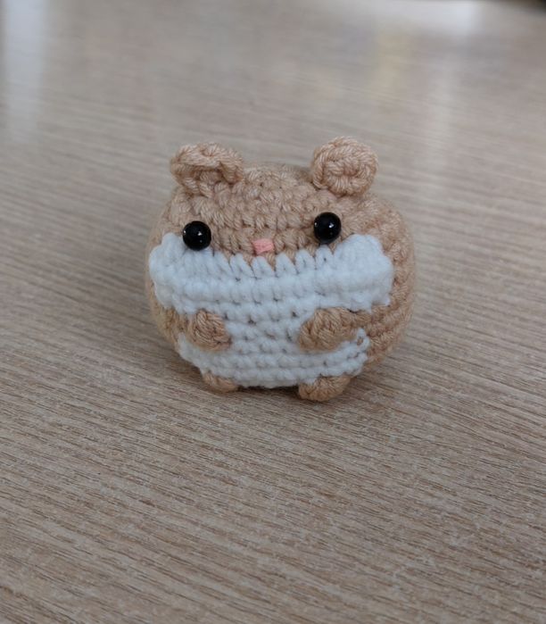 Хомячок вязанный