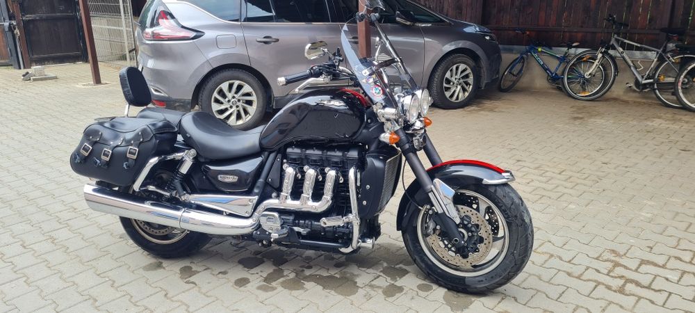 Motocicletă Triumph Rocket 3 Roadster