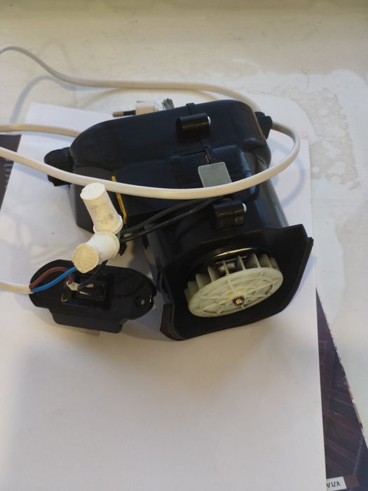 Мотор Мясорубки Philips Daily Collection HR2710