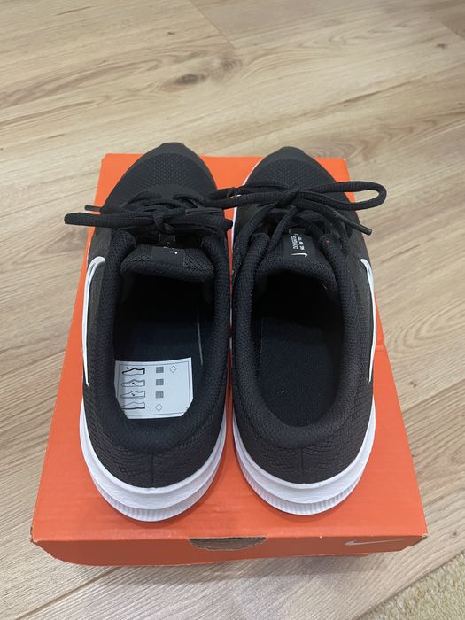 Маратонки на Nike