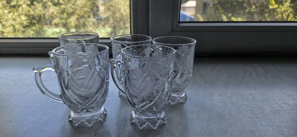 Хрустальная посуда: бокалы рюмки