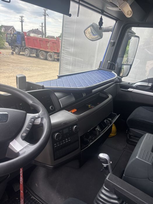 Vand ansamblu  man tgx 18.440 +semiremorca kogel sau schimb cu utilaje