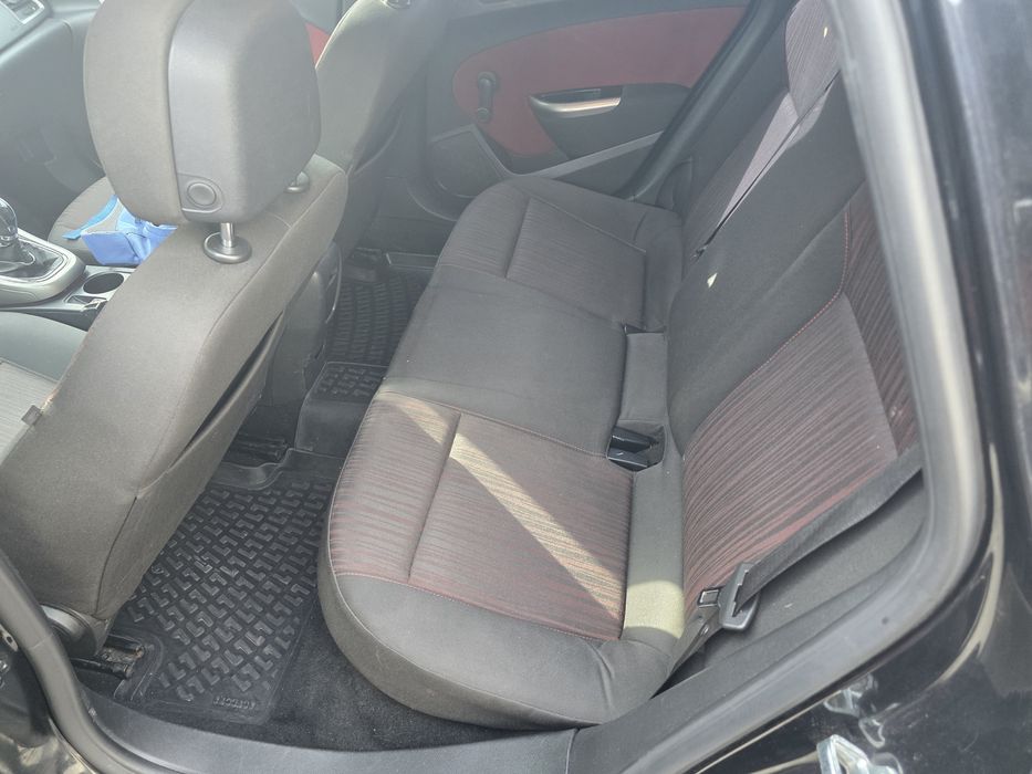 Opel Astra J 2011 GPL