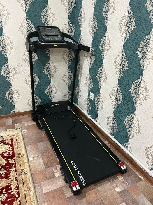 Тренажер для бега и ходьбы