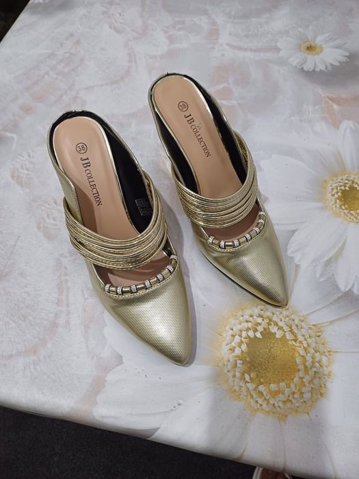 Продаётся новый туфельки