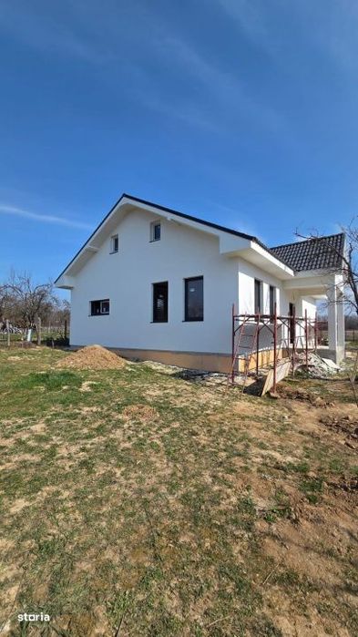 Casa noua de vanzare – Viile Satu Mare
