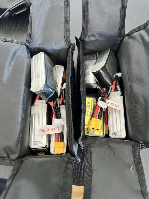 Vand Baterii Drona Tattu R-Line 3.0 1300 120C 4S 14.8V 19.24 wh