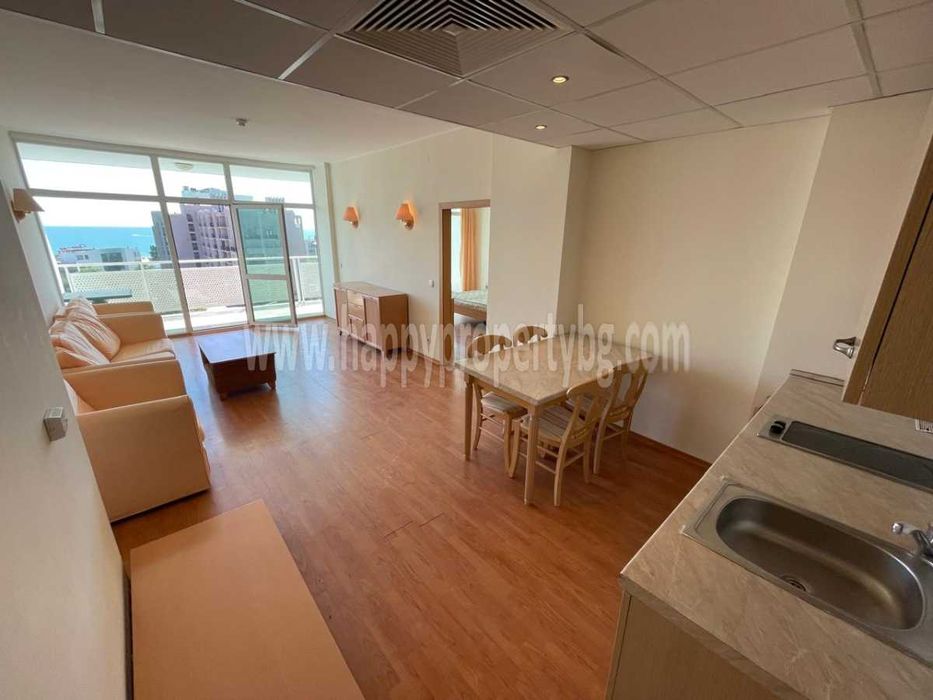 Продава се Двустаен апартамент в Свети Влас - 96 кв.м за 821 €/кв.м - Снимка #3