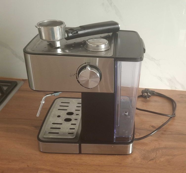 Рожковая кофемашина продается