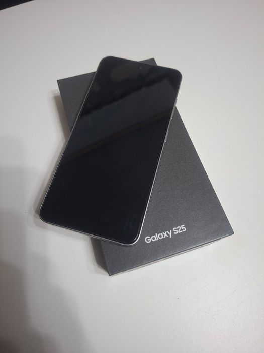 Samsung galaxy S25 256Gb