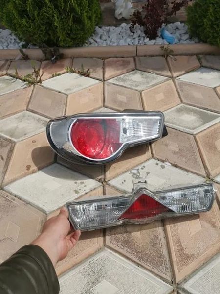 stop stanga subaru brz Toyota gt 86 Lampa ceata mansalier bară