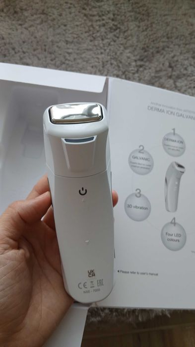 Amway Dermasonic / Амуей Дермасоник Уред за домашна грижа за лице