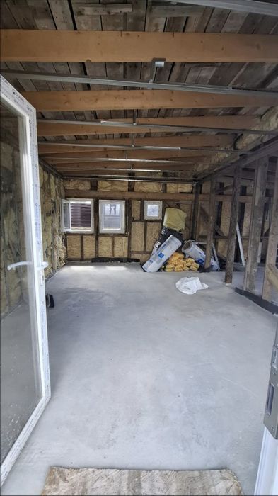 CASĂ cu TEREN 1800 mp