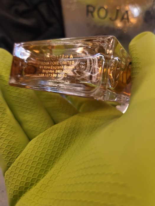 Roja amber oud с лек дефект