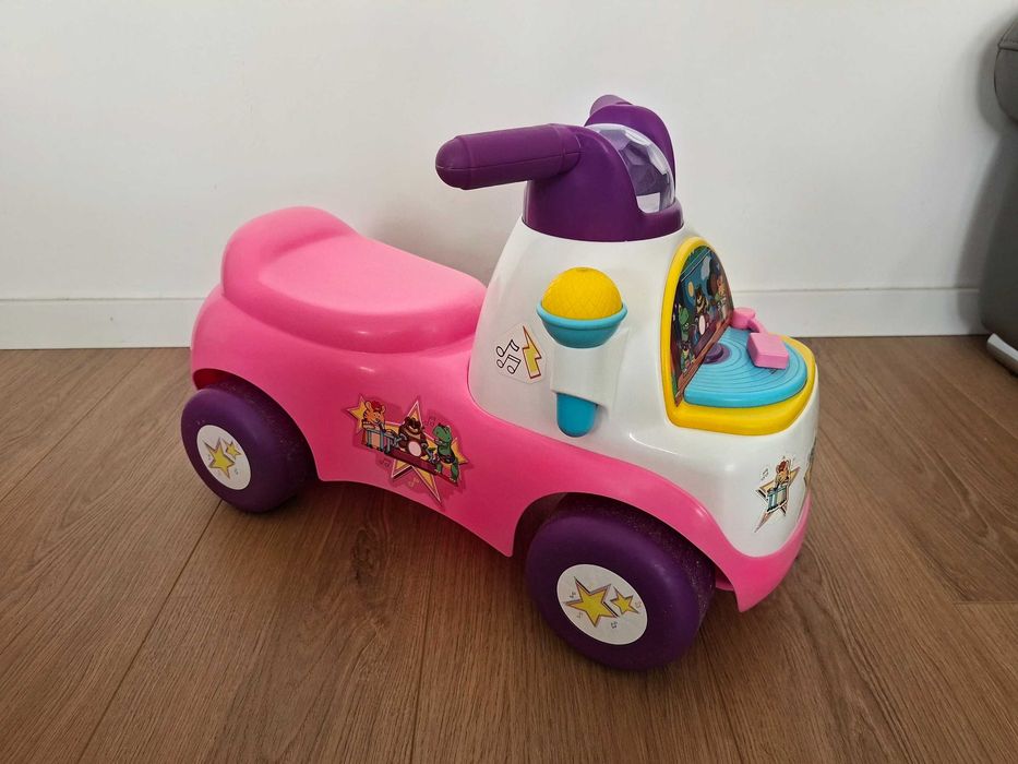 Fisher Price Movin' & Groovin' количка