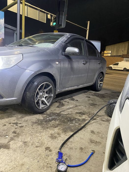 Продам 15 диски с резиной