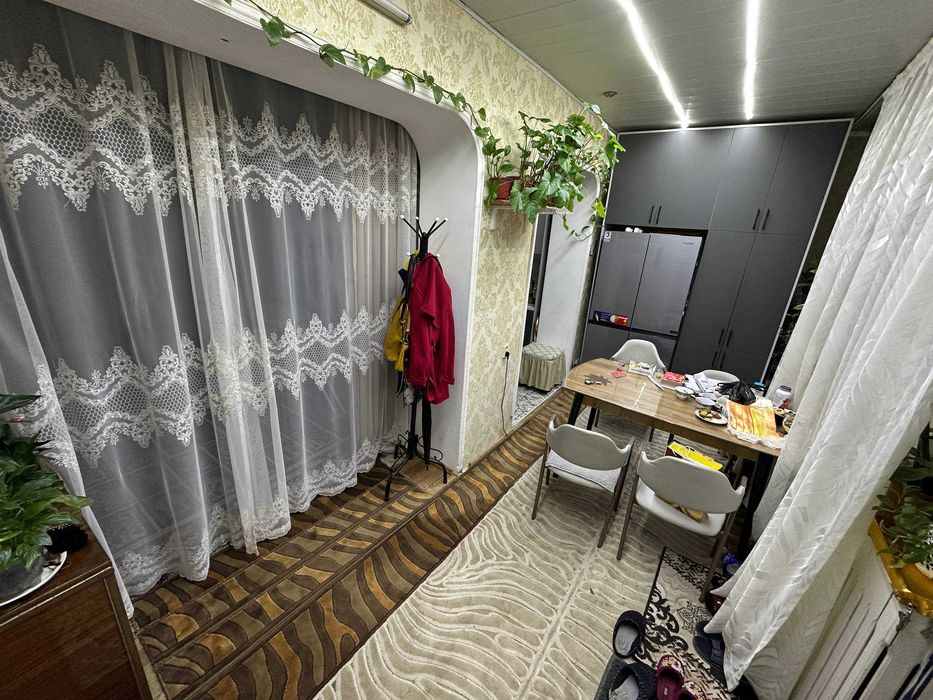 Срочно продаеться квартира в Сергелях Спутник 4 3-1-4 77 серия