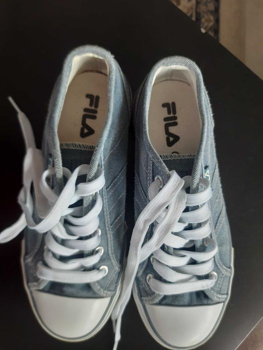 Кецове Reebok hi strap, Кецове Fila