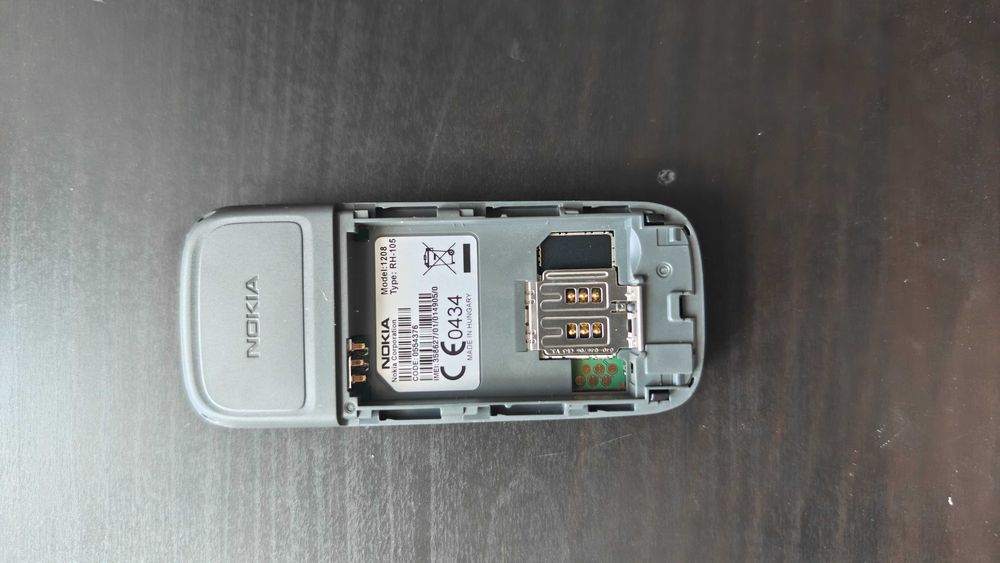 telefon Nokia 1208