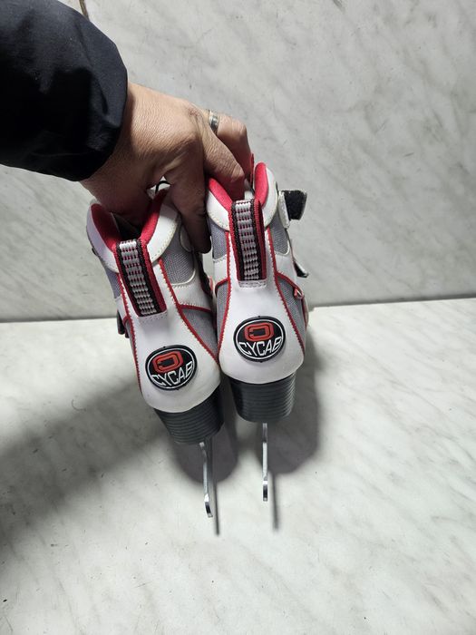 Patine 1524 gheata patinaj artistic   marime 37  (24,5   cm)