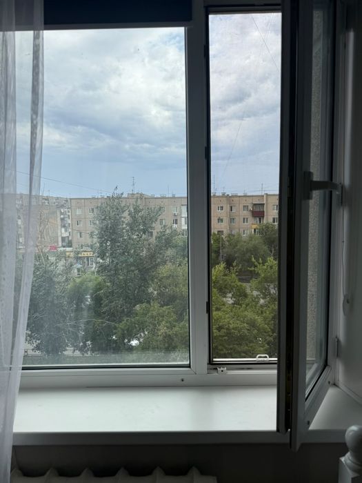 Продам б/у пластиковое окна