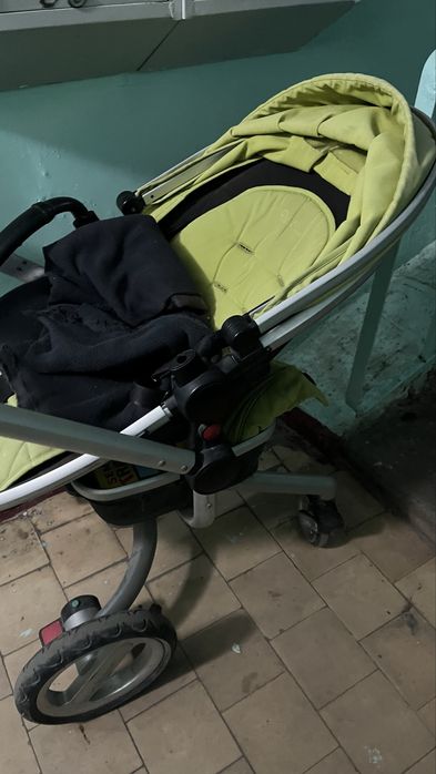 Коляска в хорошем состояний