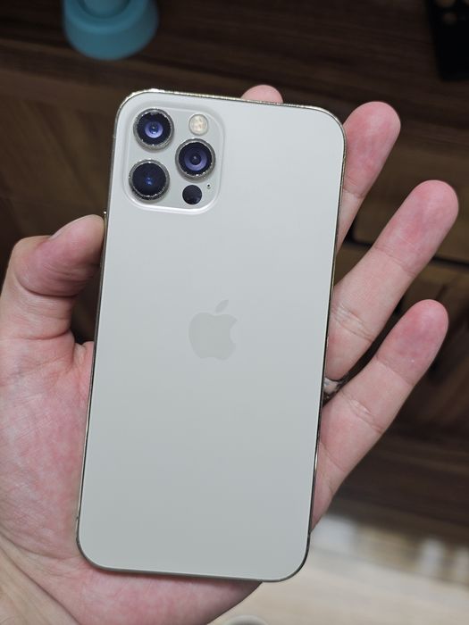 Iphone 12 pro holati orta