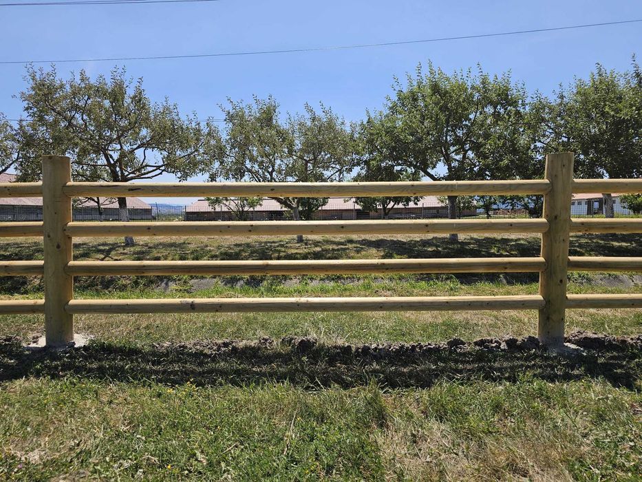 Gard din lemn rotund tip Ranch Premium