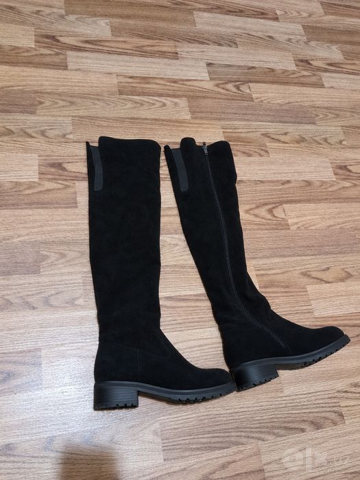 Продам сапоги, новые
