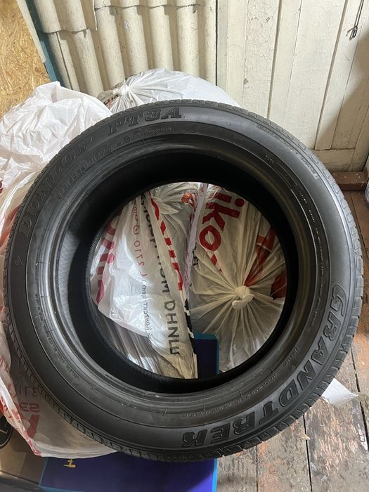 Dunlop летниее 275 50 r21