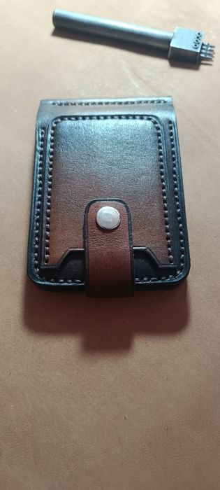 Кожаный кошелек с зажимом