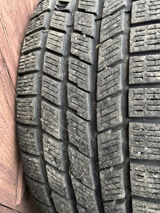 Da vânzare Jante cu cauciucuri de iarnă 225/55/R16