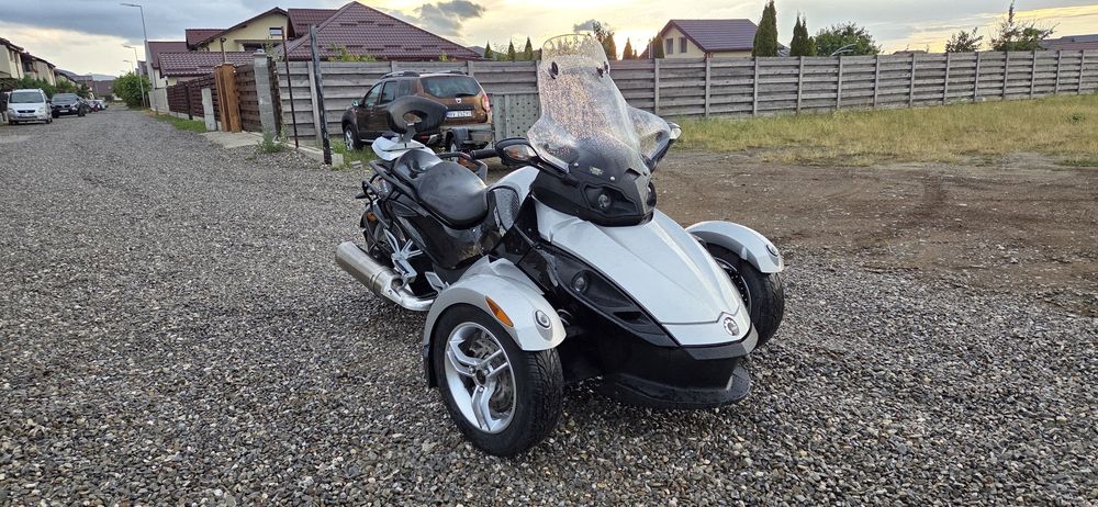 CAN AM SPYDER // import Finlanda// variante atv // Cf Moto// Polaris