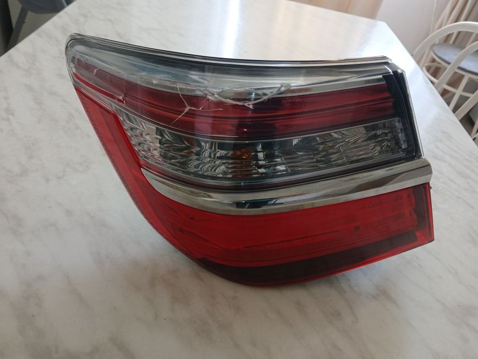 Фонарь задний камри 55