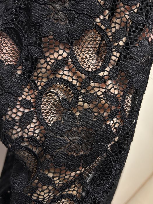 ANDREWS рокля с дантела