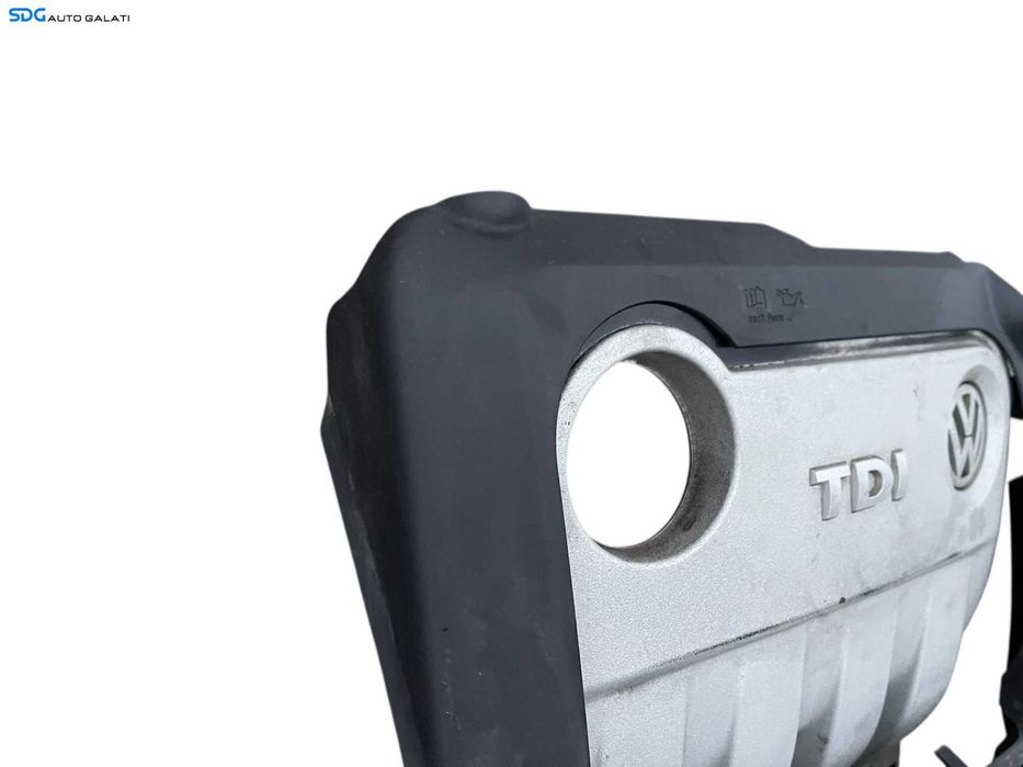 Capac Antifonare Plastic Ornament de pe Motor Audi A3 8P 2.0 TDI BMN 2004 - 2013 Cod 03G103967J 03G103907A [B4743]