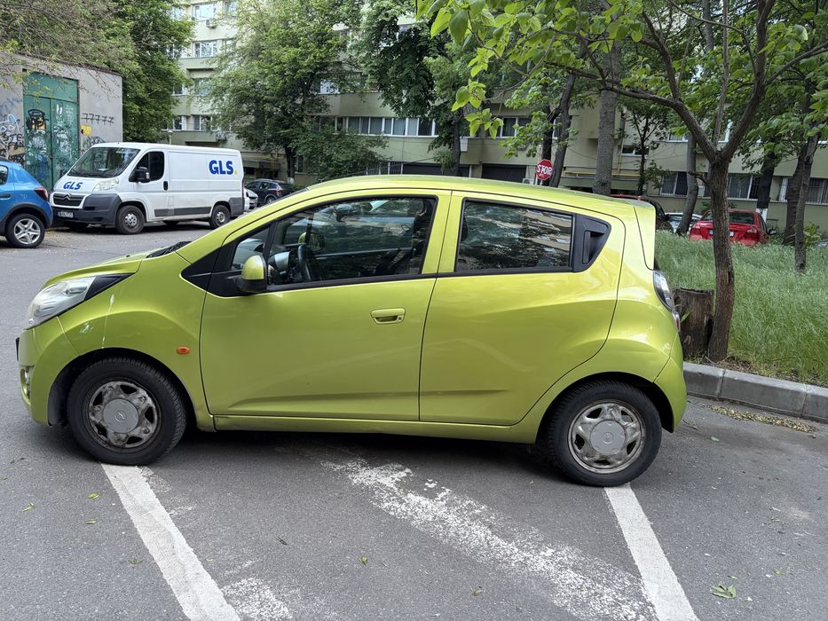 Unic proprietar vând Chevrolet spark