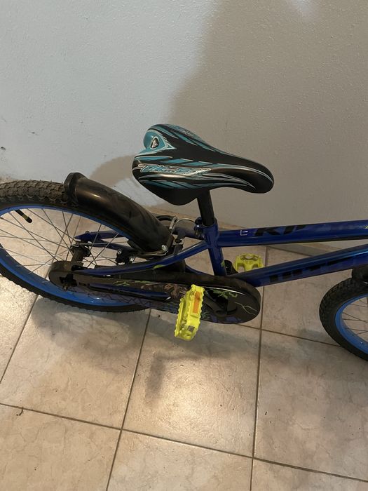 Продавам детски велосипед