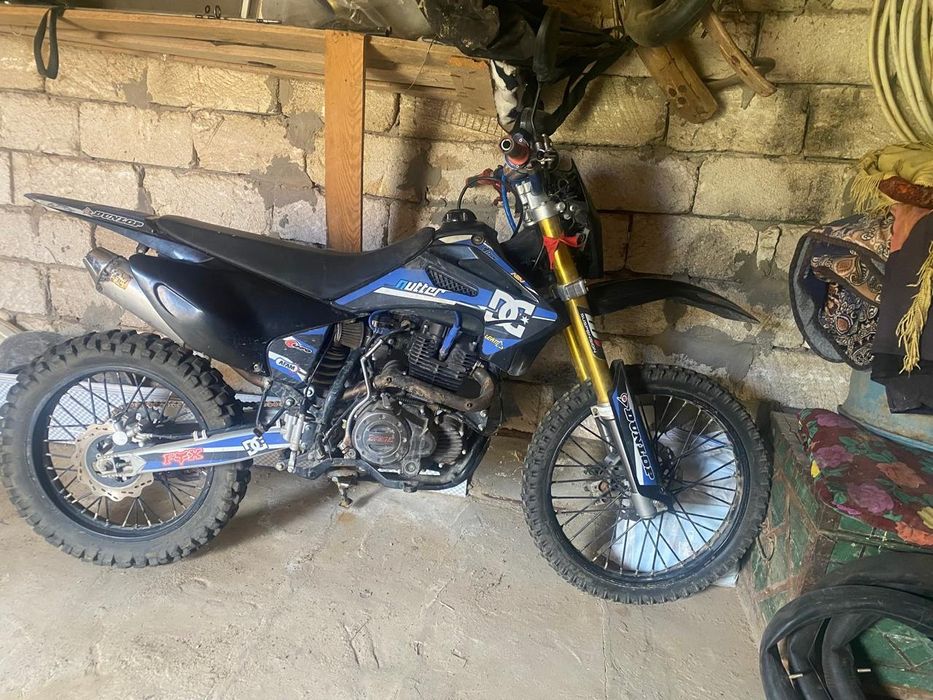 Эндуро 250куб срочно