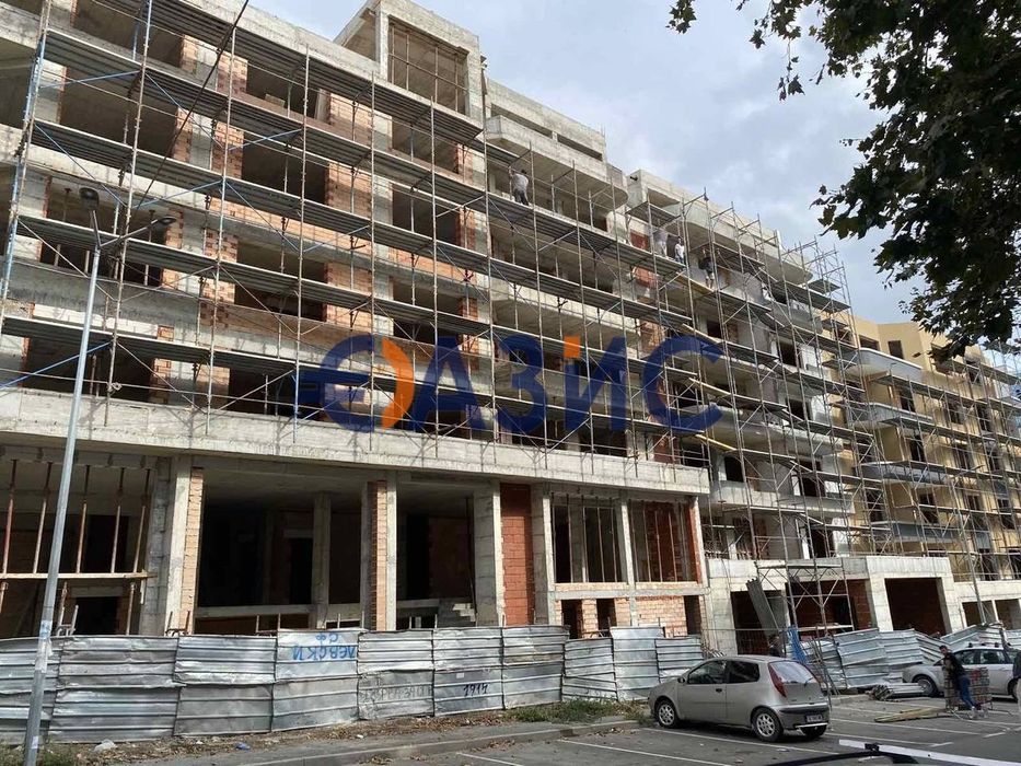 Продава се Двустаен апартамент в Бургас, Център - 73 кв.м за 507 €/кв.м - Снимка #4