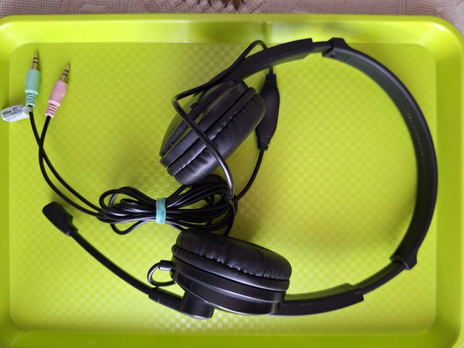 Casti audio stereo cu microfon si potenti reglare volum, jack 3,5 mm